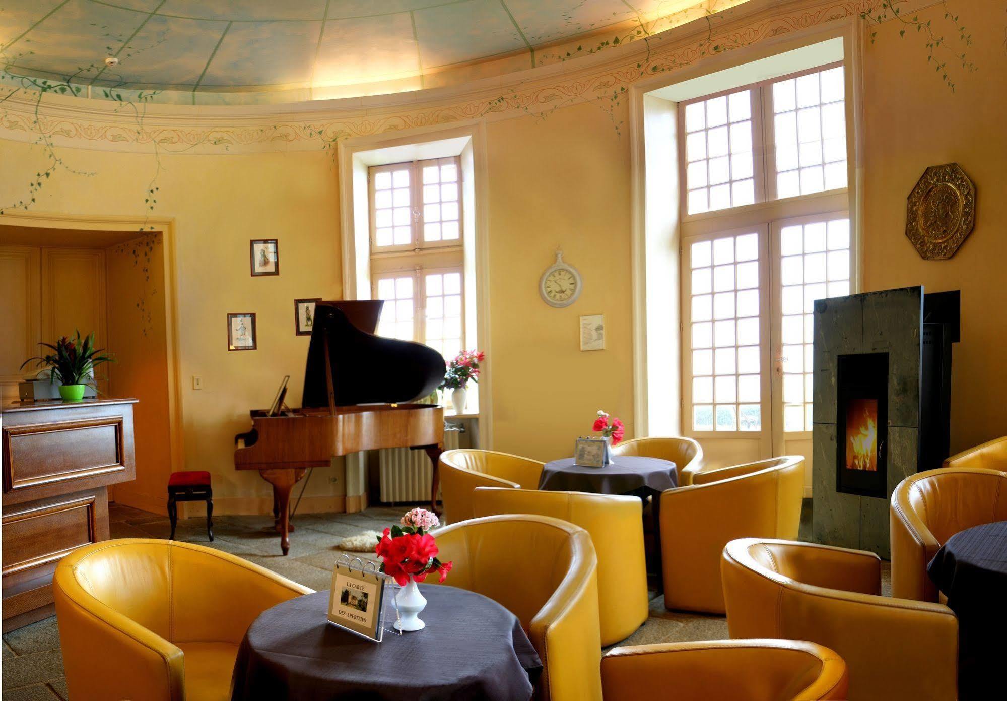 Hotel De Boisgelin Pléhédel Екстериор снимка
